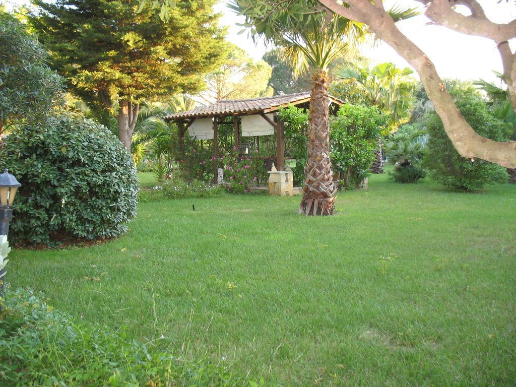 Villa Cecilia Matino Room photo